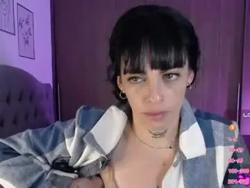 Chaturbate Live Sex Cam of violett_hottie