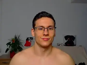 Chaturbate Nude Webcam of zeinmiracles