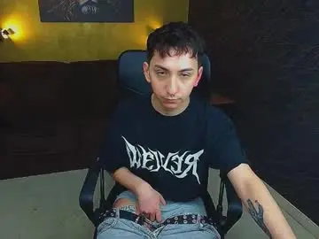 Chaturbate Private Sex Chat of bronxpoe