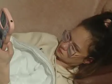 Chaturbate Watch Live Sex Cams of candylady136