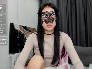 Chaturbate Live Sex Cam of helenblazetrt