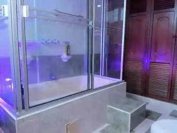 Chaturbate Watch Live Sex Cams of iliy_pervertedx