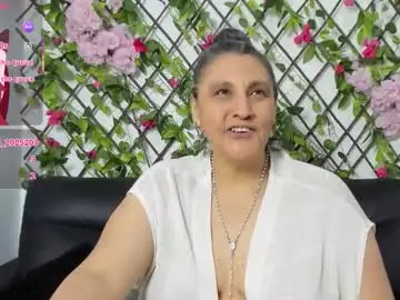 Chaturbate Adult Webcams of merlyna_goldens