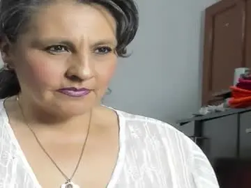 Chaturbate Watch Live Sex Cams of merlyna_goldens