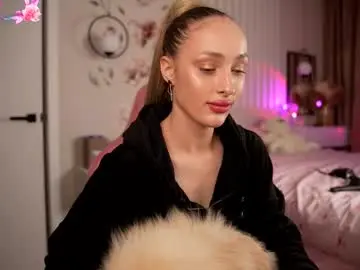 Chaturbate Nude Webcam of mia_bellamy