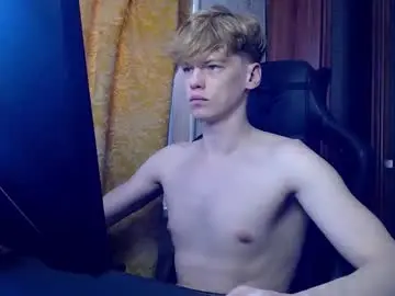 Chaturbate Sex Cam of shyredstar