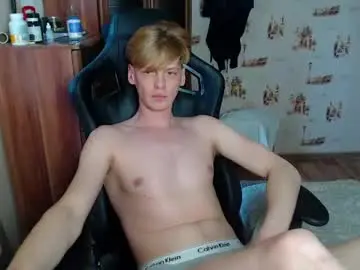 Chaturbate Sex Cam of shyredstar