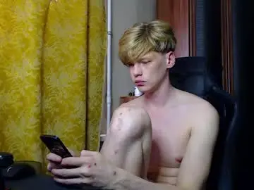 Chaturbate Live Porn of shyredstar