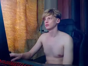 Chaturbate Free Live Porn of shyredstar