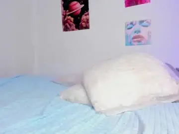 Chaturbate Live Sex of ebony_cute9