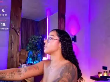 Chaturbate Adult Video Chat of kinsleybrown