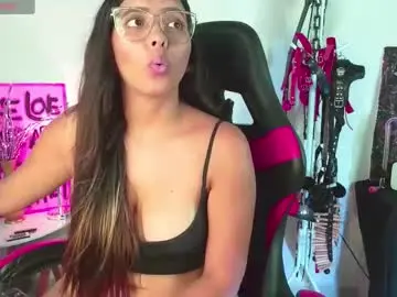 Chaturbate Live Sex Cam of meggan_greey