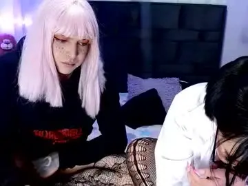 Chaturbate Live Sex Cam of the_lesbian_game