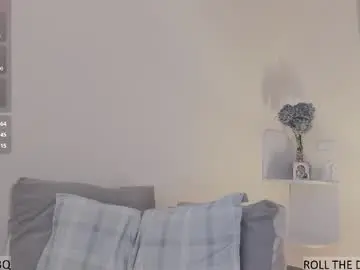 Chaturbate Live Sex Cam of ayn3q