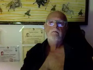 Chaturbate Free Porn Cam of giutomma930394