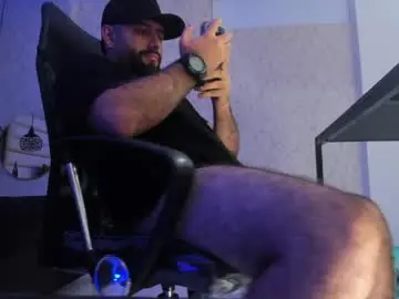 Chaturbate Free Porn Cam of jhon_bear02