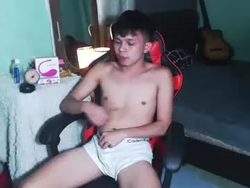 Chaturbate Free Porn Cam of kiel_asianboy