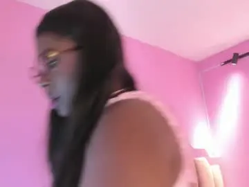 Chaturbate Live Sex of lovequeen02