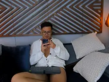 Chaturbate Live Porn of johnbelrose