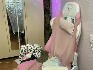 Chaturbate Live Sex Cam of katrin_kristal