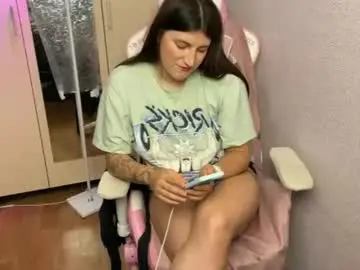 Chaturbate Live Sex of katrin_kristal