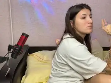 Chaturbate Live Sex Cam of katrin_kristal