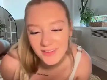 Chaturbate Free Porn Cam of lily_fox01