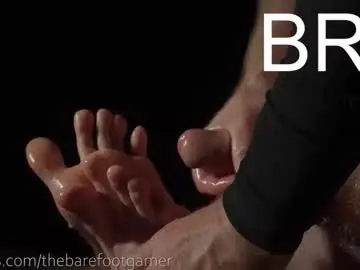 Chaturbate Live Sex Cam of thebarefootgamer