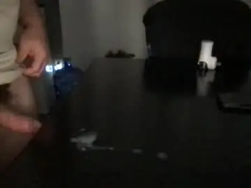 Chaturbate Live Sex Cam of bigggbulge