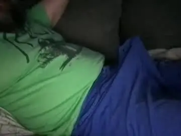 Chaturbate Live Sex Cam of bigggbulge