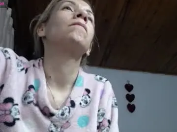 Chaturbate Free Live Porn of cristin_doll