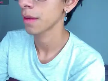 Chaturbate Live Sex Cam of evansnoir