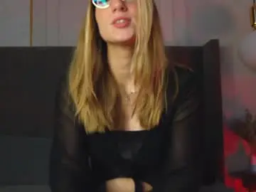 Chaturbate Adult Video Chat of lesliemines