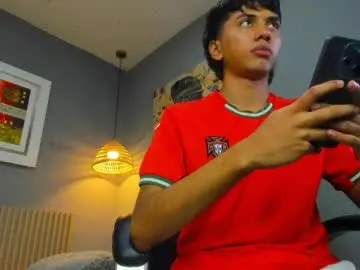 Chaturbate Live Sex Cam of markbowie