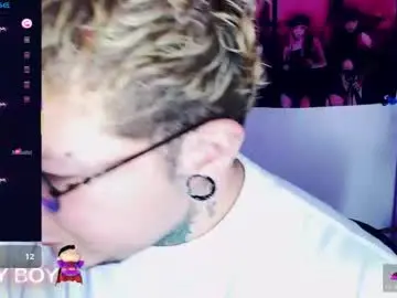 Chaturbate Live Sex Cam of prince_ftm1