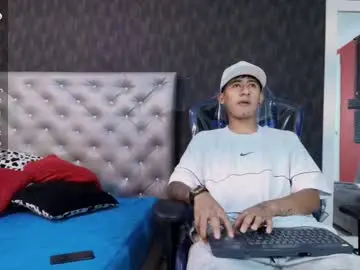 Chaturbate Watch Live Sex Cams of vinackk