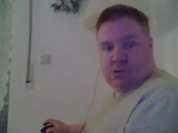 Chaturbate Free Live Porn of chubby_david