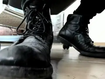 Chaturbate Best live sex cam show of pablomenesssl