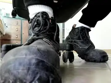 Chaturbate Nude Webcam of pablomenesssl