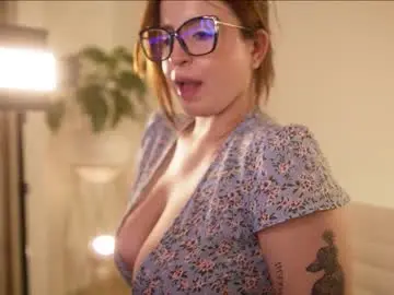 Chaturbate Live Sex of camidoll_10