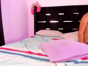 Chaturbate Best live sex cam show of dayanavelez