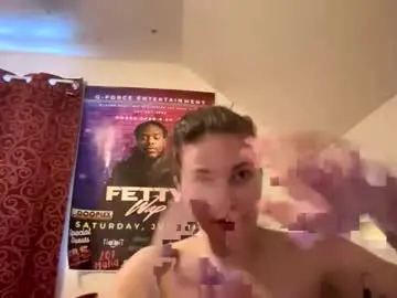 Chaturbate Live Sex Cam of deepthroatqueen33