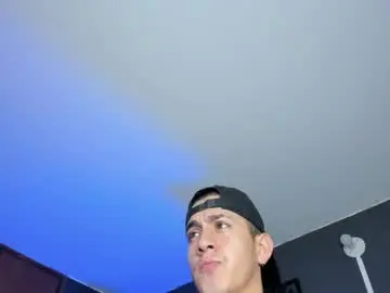 Chaturbate Free Live Porn of oliver_plata_