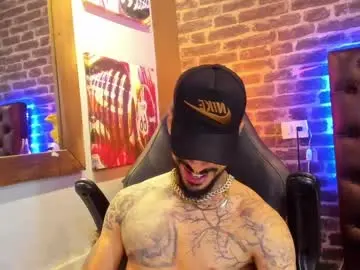 Chaturbate Sex Cam of vinzenzrizzo