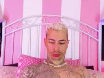 Chaturbate Best live sex cam show of vinzenzrizzo