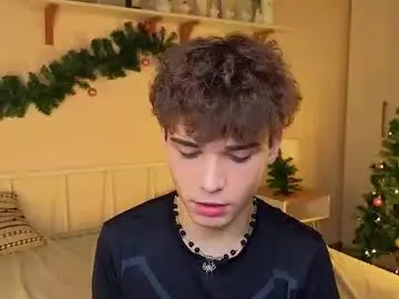 Chaturbate Best live sex cam show of boicute