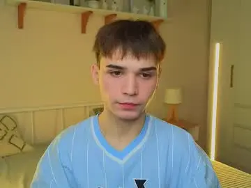 Chaturbate Live Sex Cam of boicute