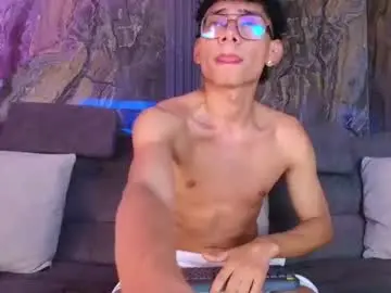 Chaturbate Watch Live Sex Cams of daviid_laid_