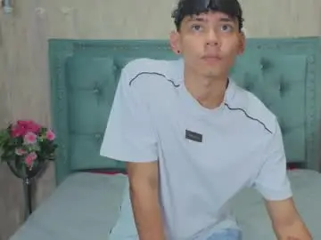 Chaturbate Nude Webcam of daviid_laid_