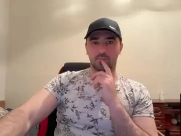 Chaturbate Watch Live Sex Cams of hard_to_obey